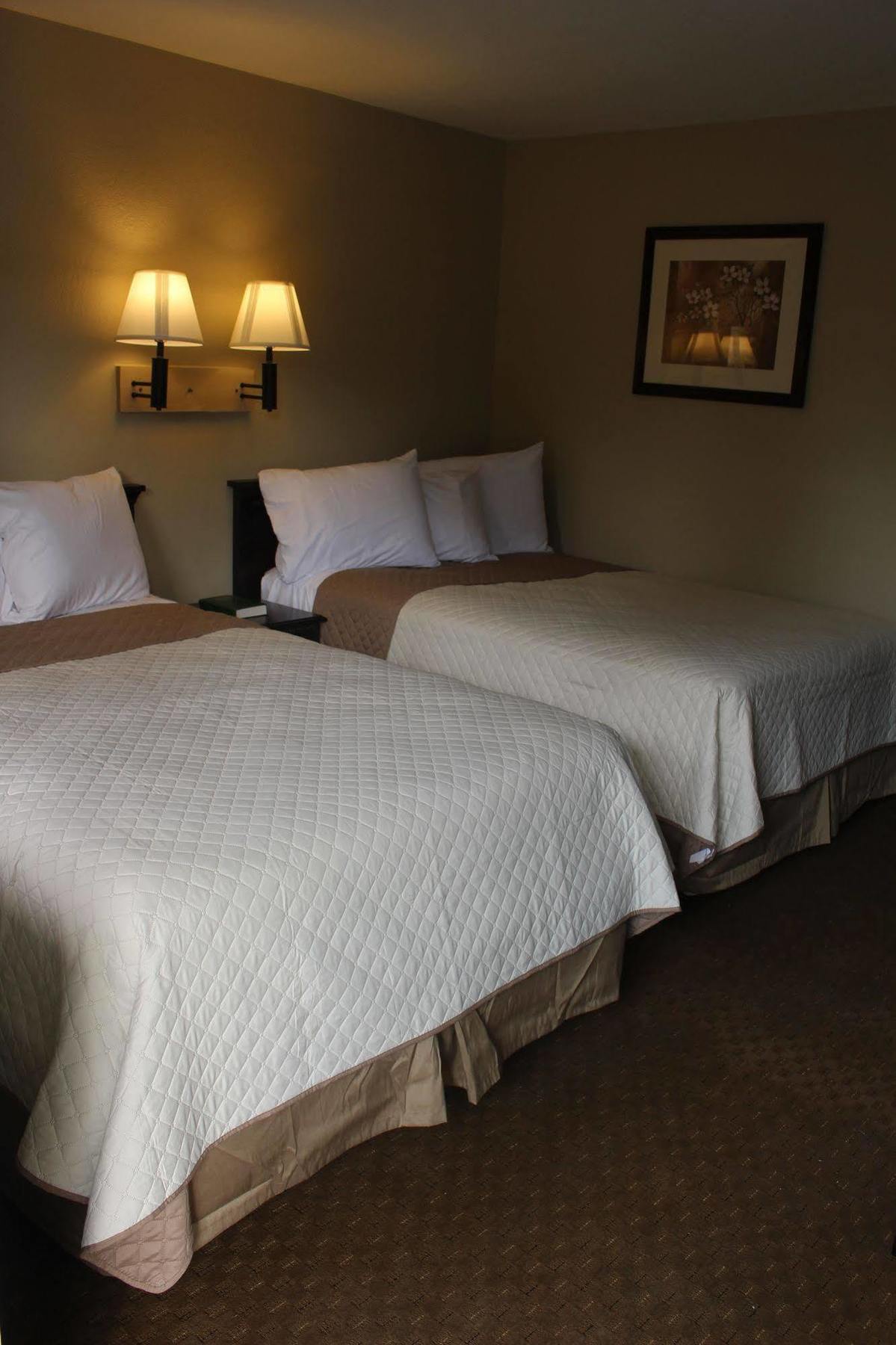 Capital O Hotel Richmond Hill/Savannah Area I-95 Екстериор снимка